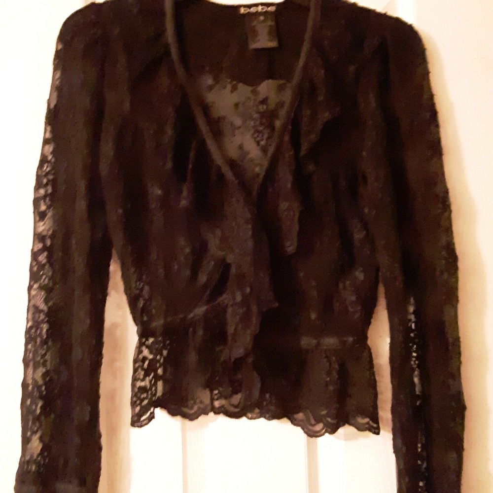 Long sleeve lace top